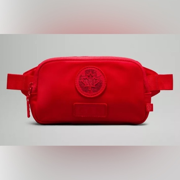 Lululemon Unisex Red Belt Bag - Picture 2 of 8